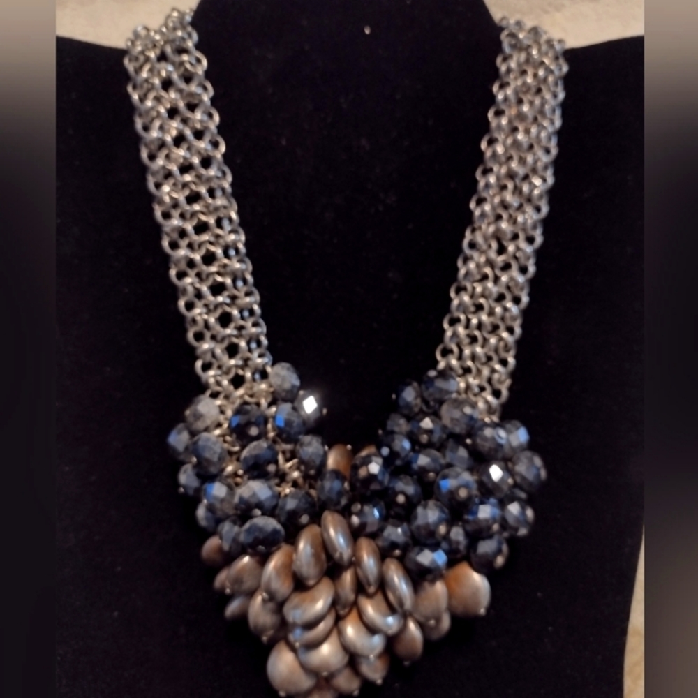 Statement piece Necklace silver tone with blue accents